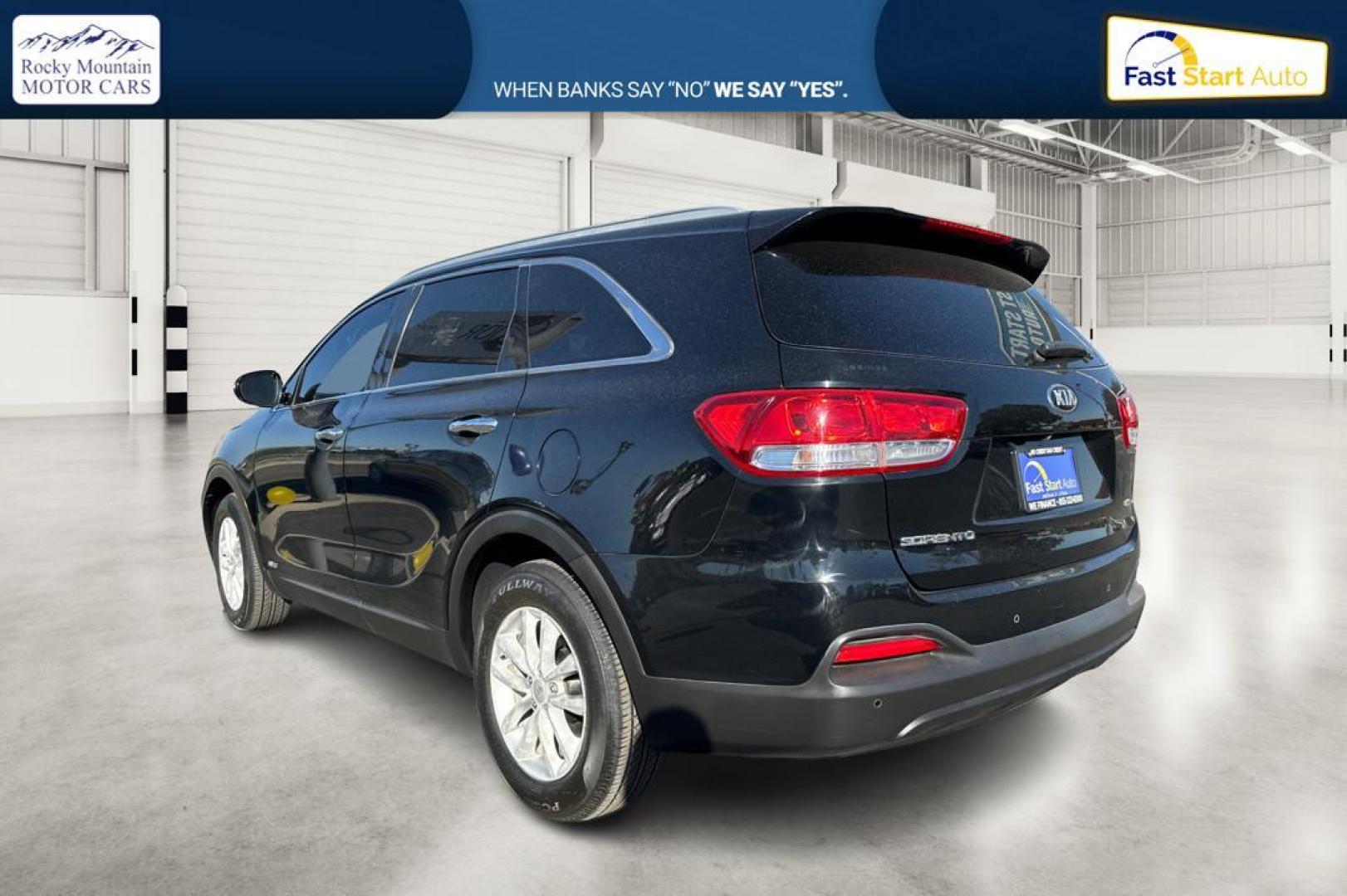 2016 Black Kia Sorento LX AWD (5XYPGDA38GG) with an 2.4L L4 DOHC 16V engine, 6-Speed Automatic transmission, located at 767 S State Road, Pleasant Grove, UT, 84062, (801) 785-1058, 40.354839, -111.736687 - Photo#5