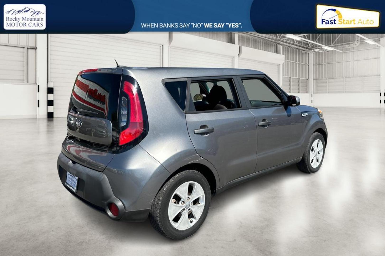 2016 Gray Kia Soul Base 6A (KNDJN2A24G7) with an 1.6L L4 DOHC 16V engine, 6A transmission, located at 767 S State Road, Pleasant Grove, UT, 84062, (801) 785-1058, 40.354839, -111.736687 - Photo#2