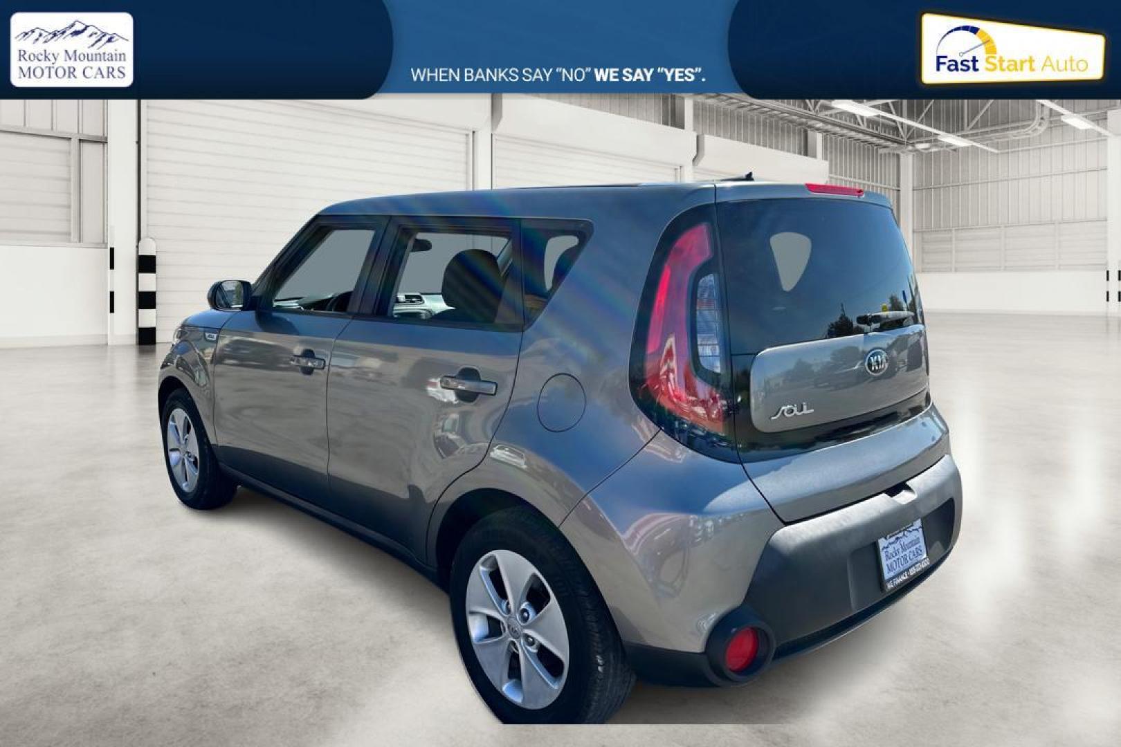 2016 Gray Kia Soul Base 6A (KNDJN2A24G7) with an 1.6L L4 DOHC 16V engine, 6A transmission, located at 767 S State Road, Pleasant Grove, UT, 84062, (801) 785-1058, 40.354839, -111.736687 - Photo#5