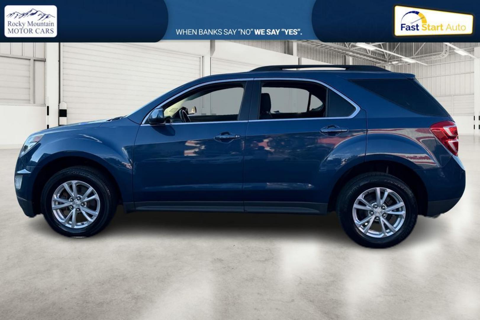 2017 Blue Chevrolet Equinox LT 2WD (2GNALCEK4H6) with an 2.4L L4 DOHC 16V FFV engine, 6A transmission, located at 767 S State Road, Pleasant Grove, UT, 84062, (801) 785-1058, 40.354839, -111.736687 - Photo#5