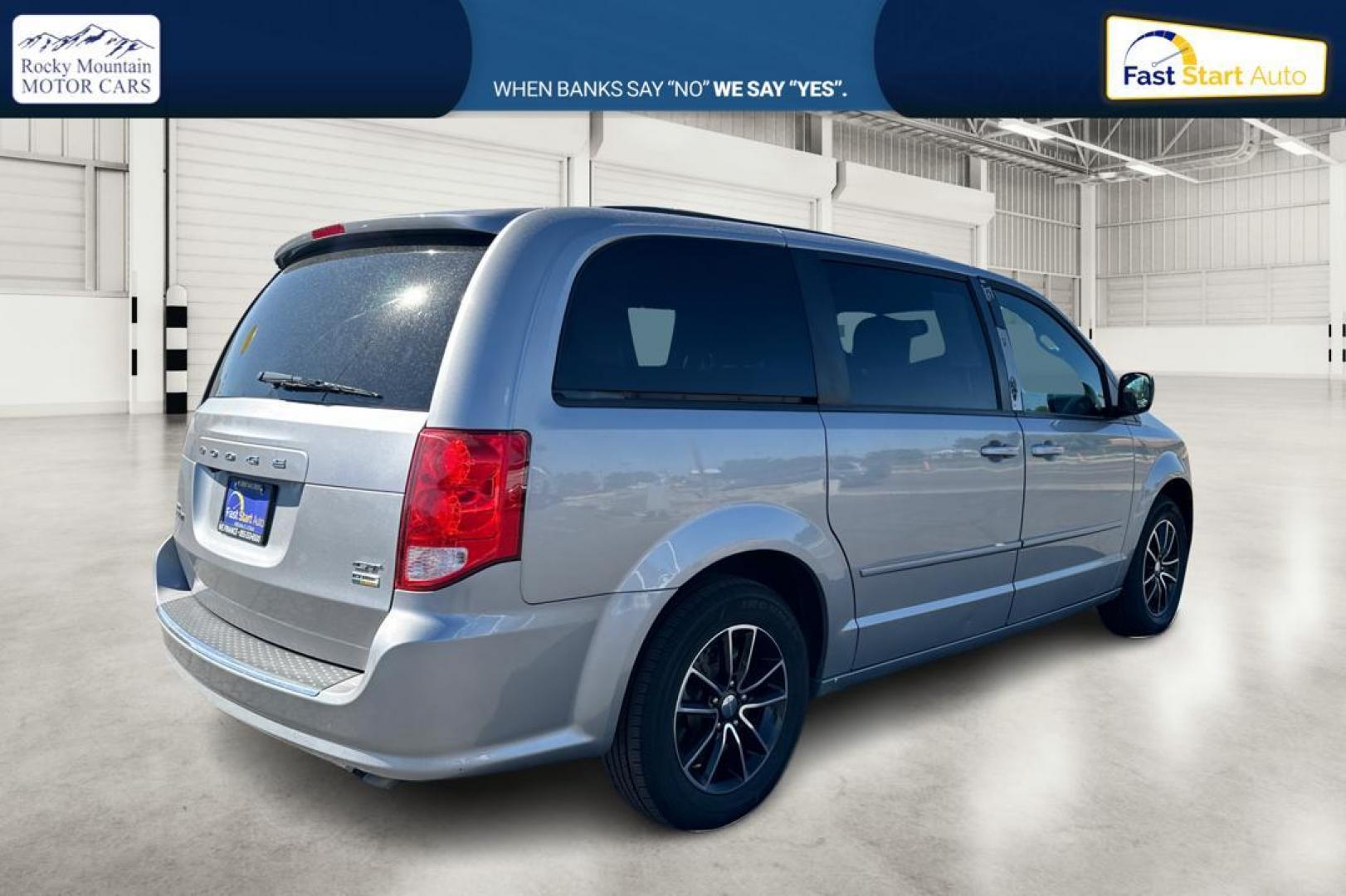 2017 Silver Dodge Grand Caravan GT (2C4RDGEG9HR) with an 3.6L V6 DOHC 24V engine, 6A transmission, located at 344 S Washington Blvd, Ogden, UT, 84404, (801) 399-1799, 41.255482, -111.970848 - Photo#2