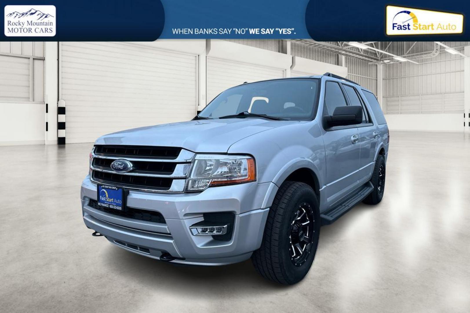 2017 Silver Ford Expedition XLT 4WD (1FMJU1JT1HE) with an 3.5L V6 DOHC 24V FFV engine, 6A transmission, located at 7755 State Street, Midvale, UT, 84047, (801) 753-9063, 40.610329, -111.892159 - Photo#8