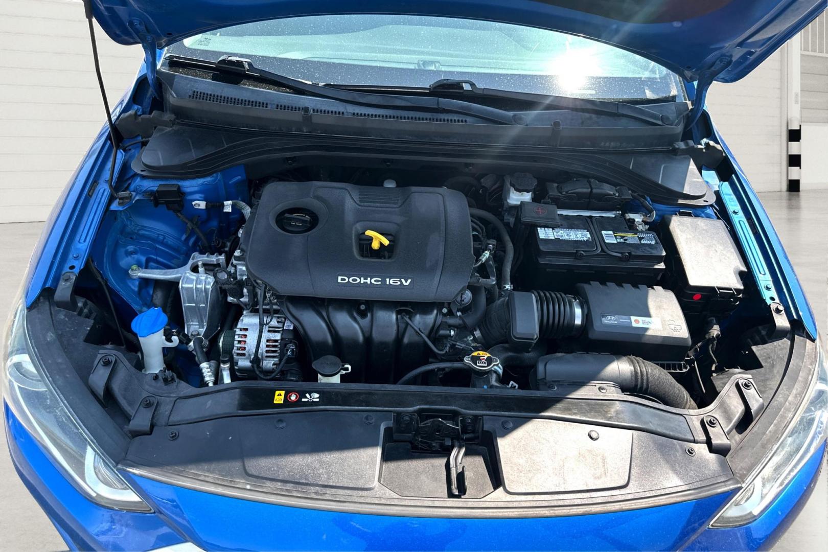 2017 Blue Hyundai Elantra Limited (5NPD84LF4HH) with an 1.8L L4 DOHC 16V engine, 6A transmission, located at 7755 State Street, Midvale, UT, 84047, (801) 753-9063, 40.610329, -111.892159 - Photo#8