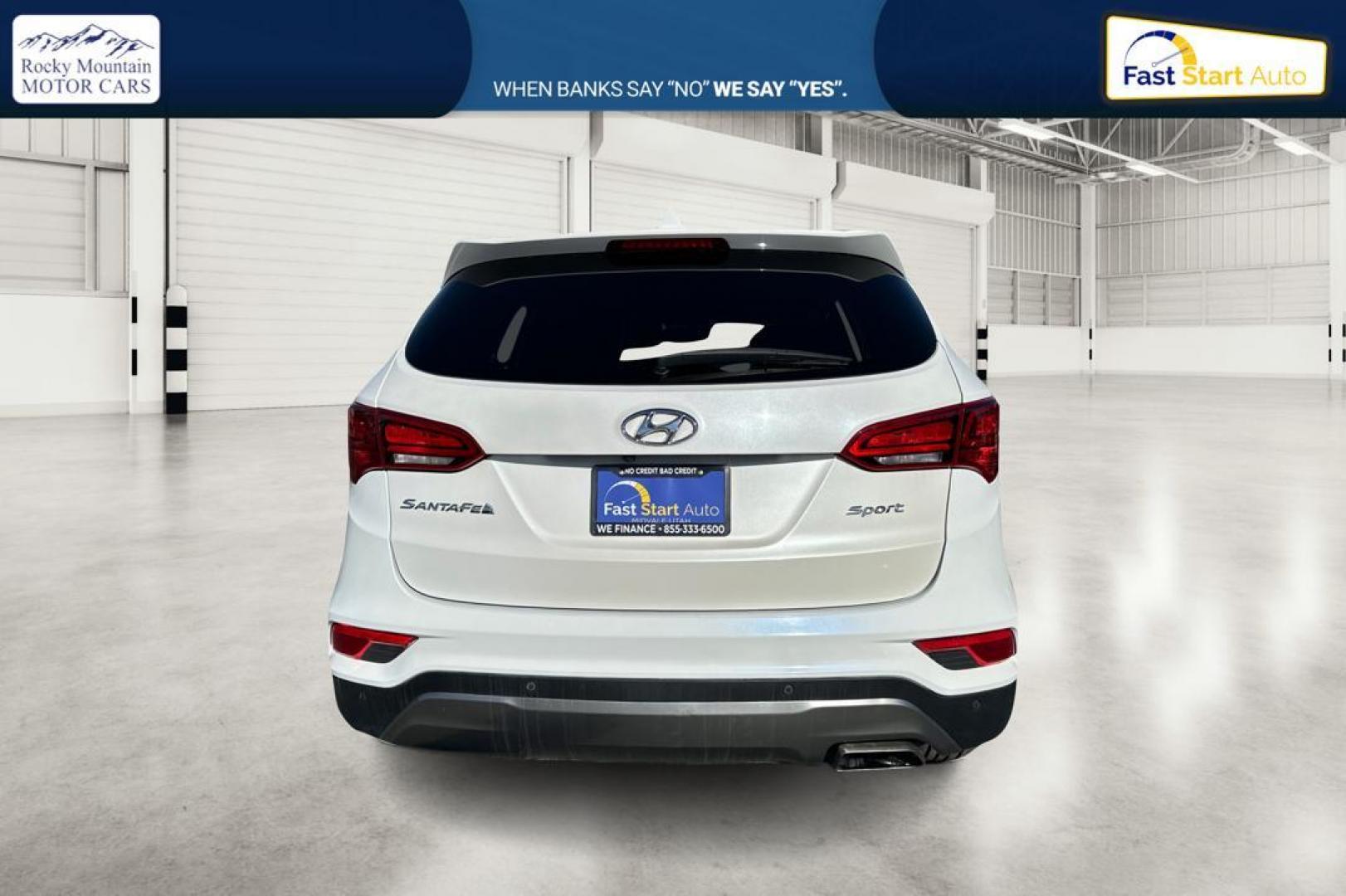 2017 White Hyundai Santa Fe Sport 2.4 FWD (5NMZU3LB2HH) with an 2.4L L4 DOHC 16V engine, 6A transmission, located at 7755 State Street, Midvale, UT, 84047, (801) 753-9063, 40.610329, -111.892159 - Photo#4