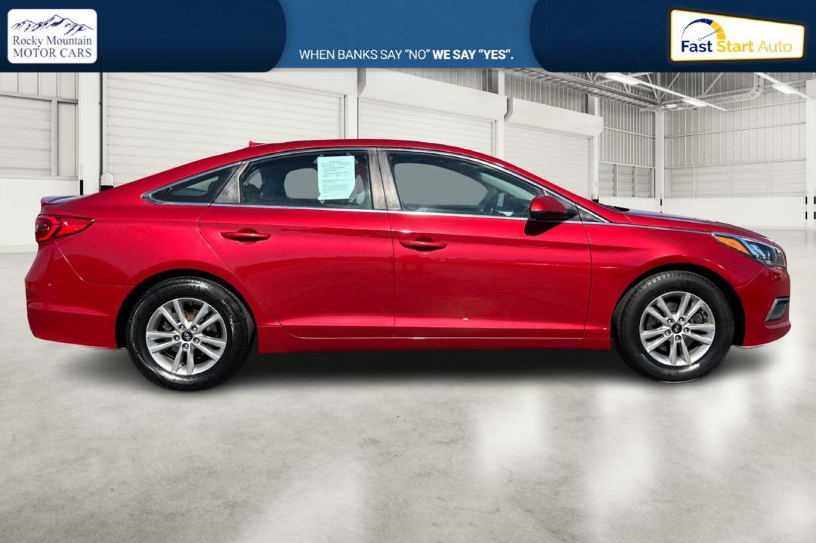 2017 Red Hyundai Sonata SE (5NPE24AF7HH) with an 2.4L L4 DOHC 16V engine, 7A transmission, located at 7755 State Street, Midvale, UT, 84047, (801) 753-9063, 40.610329, -111.892159 - Photo#1