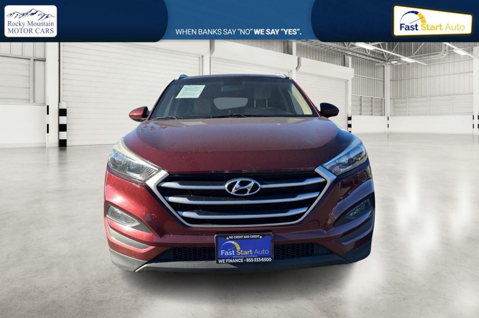 2017 Red Hyundai Tucson SE w/Preferred Package (KM8J33A46HU) with an 2.0L L4 DOHC 16V engine, 6A transmission, located at 344 S Washington Blvd, Ogden, UT, 84404, (801) 399-1799, 41.255482, -111.970848 - Photo#7