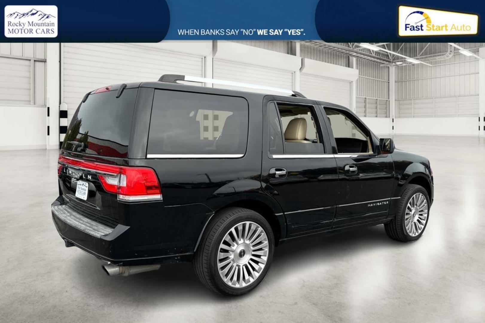 2017 Black Lincoln Navigator Reserve 2WD (5LMJJ2KT8HE) with an 3.5L V6 DOHC 24V FFV engine, 6A transmission, located at 7755 State Street, Midvale, UT, 84047, (801) 753-9063, 40.610329, -111.892159 - Photo#2