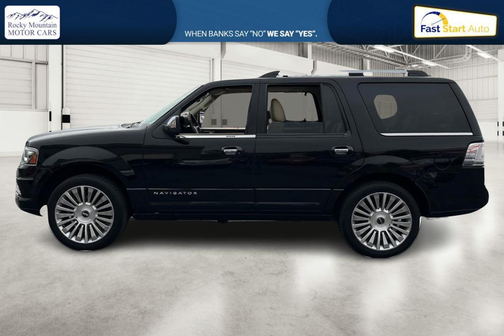 2017 Black Lincoln Navigator Reserve 2WD (5LMJJ2KT8HE) with an 3.5L V6 DOHC 24V FFV engine, 6A transmission, located at 7755 State Street, Midvale, UT, 84047, (801) 753-9063, 40.610329, -111.892159 - Photo#6