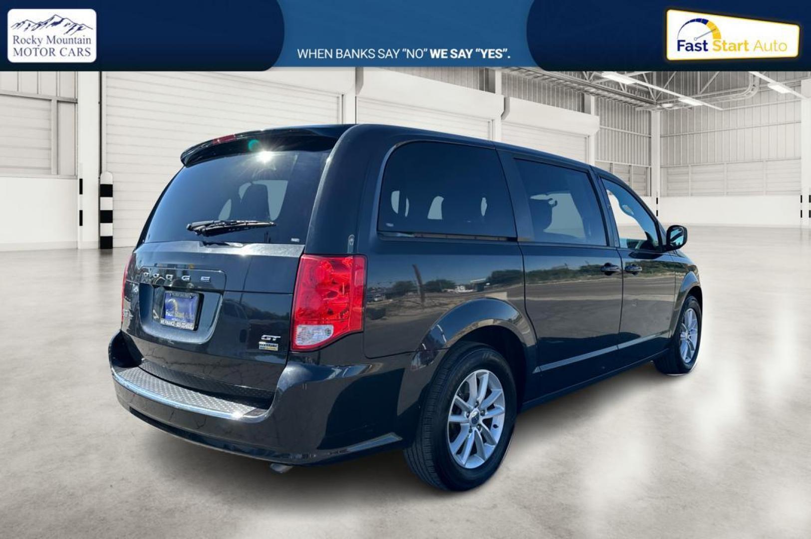 2018 Black Dodge Grand Caravan GT (2C4RDGEGXJR) with an 3.6L V6 DOHC 24V engine, 6A transmission, located at 7755 State Street, Midvale, UT, 84047, (801) 753-9063, 40.610329, -111.892159 - Photo#2