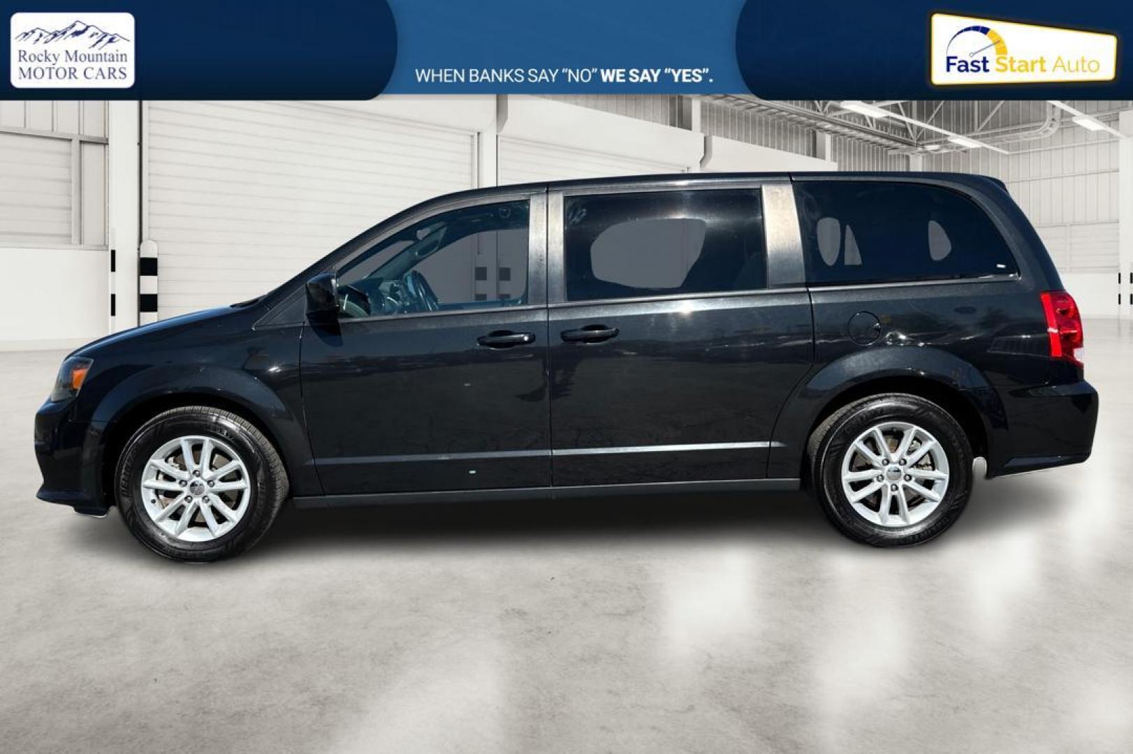 2018 Black Dodge Grand Caravan GT (2C4RDGEGXJR) with an 3.6L V6 DOHC 24V engine, 6A transmission, located at 7755 State Street, Midvale, UT, 84047, (801) 753-9063, 40.610329, -111.892159 - Photo#6