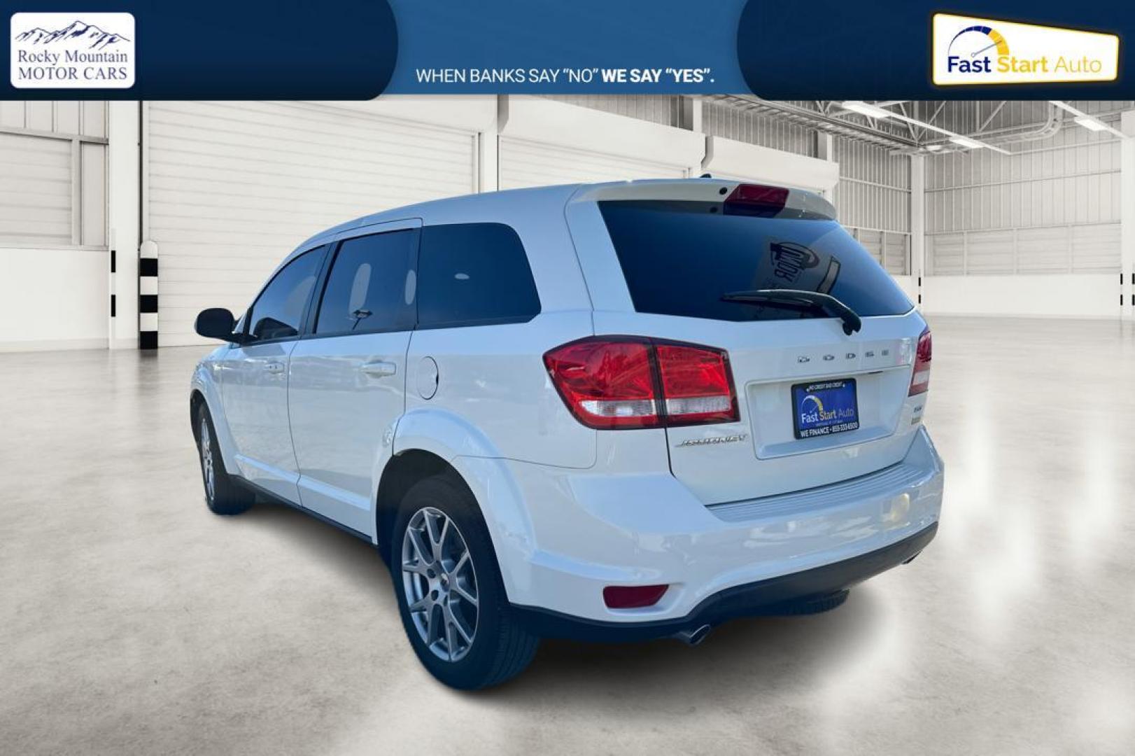 2018 White Dodge Journey GT (3C4PDCEG8JT) with an 3.6L V6 DOHC 24V engine, 6A transmission, located at 7755 State Street, Midvale, UT, 84047, (801) 753-9063, 40.610329, -111.892159 - Photo#4