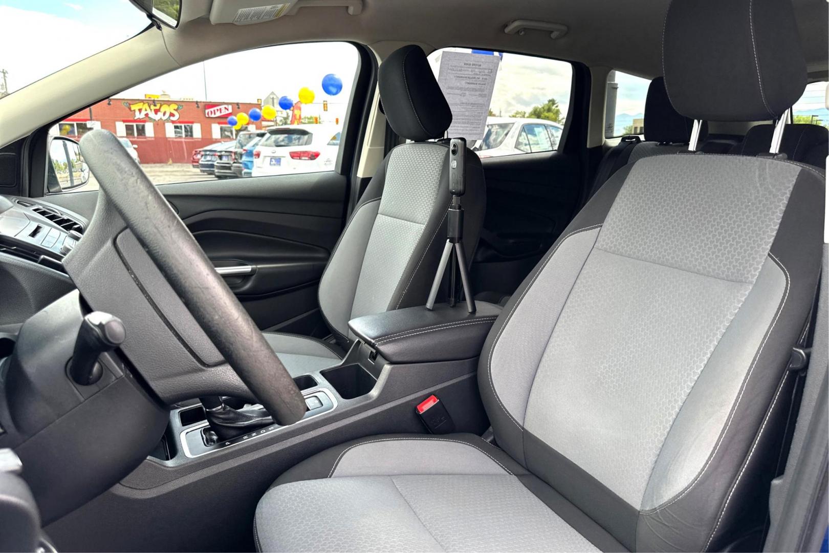 2018 Blue Ford Escape SE 4WD (1FMCU9GD0JU) with an 1.5L L4 DOHC 16V engine, 6A transmission, located at 7755 State Street, Midvale, UT, 84047, (801) 753-9063, 40.610329, -111.892159 - Photo#11