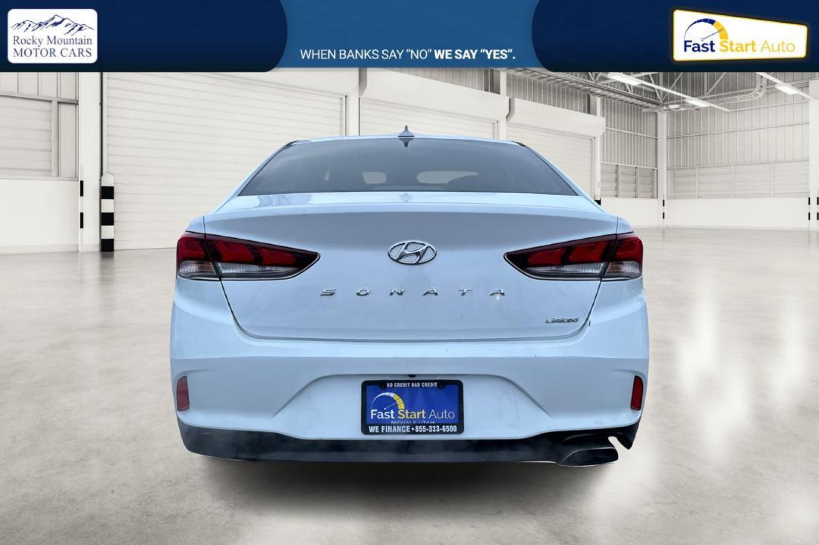 2018 White Hyundai Sonata Sport (5NPE34AF1JH) with an 2.4L L4 DOHC 16V engine, 6A transmission, located at 7755 State Street, Midvale, UT, 84047, (801) 753-9063, 40.610329, -111.892159 - Photo#4