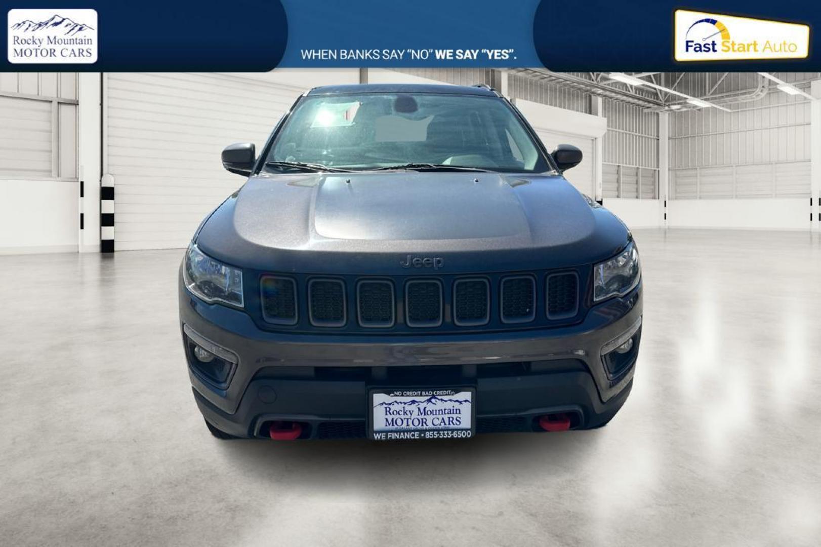 2018 Gray Jeep Compass Limited 4WD (3C4NJDDB2JT) with an 2.4L L4 DOHC 16V engine, CVT transmission, located at 7755 State Street, Midvale, UT, 84047, (801) 753-9063, 40.610329, -111.892159 - Photo#7