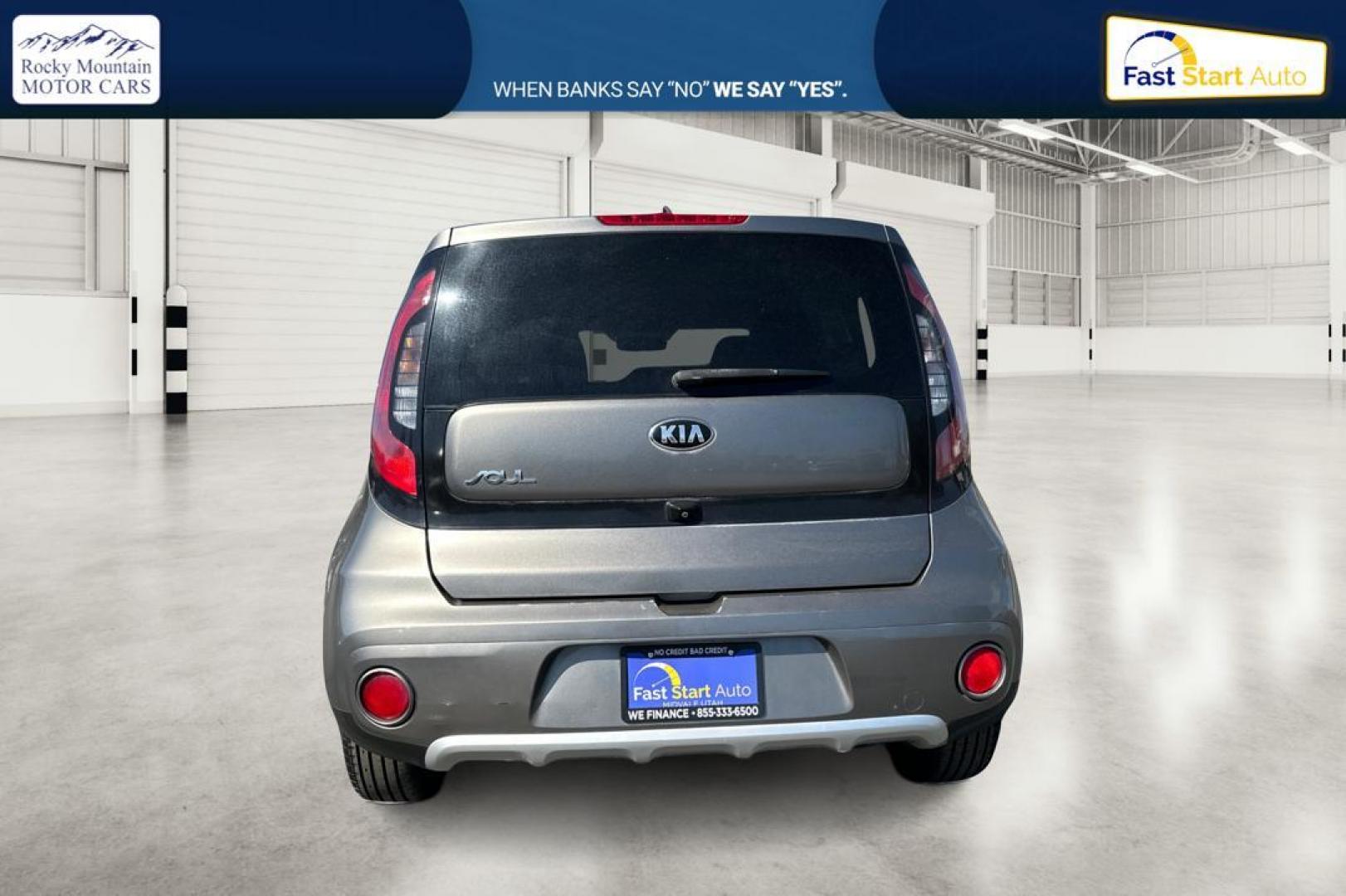 2018 Gray Kia Soul + (KNDJP3A56J7) with an 2.0L L4 DOHC 16V engine, 6A transmission, located at 7755 State Street, Midvale, UT, 84047, (801) 753-9063, 40.610329, -111.892159 - Photo#4