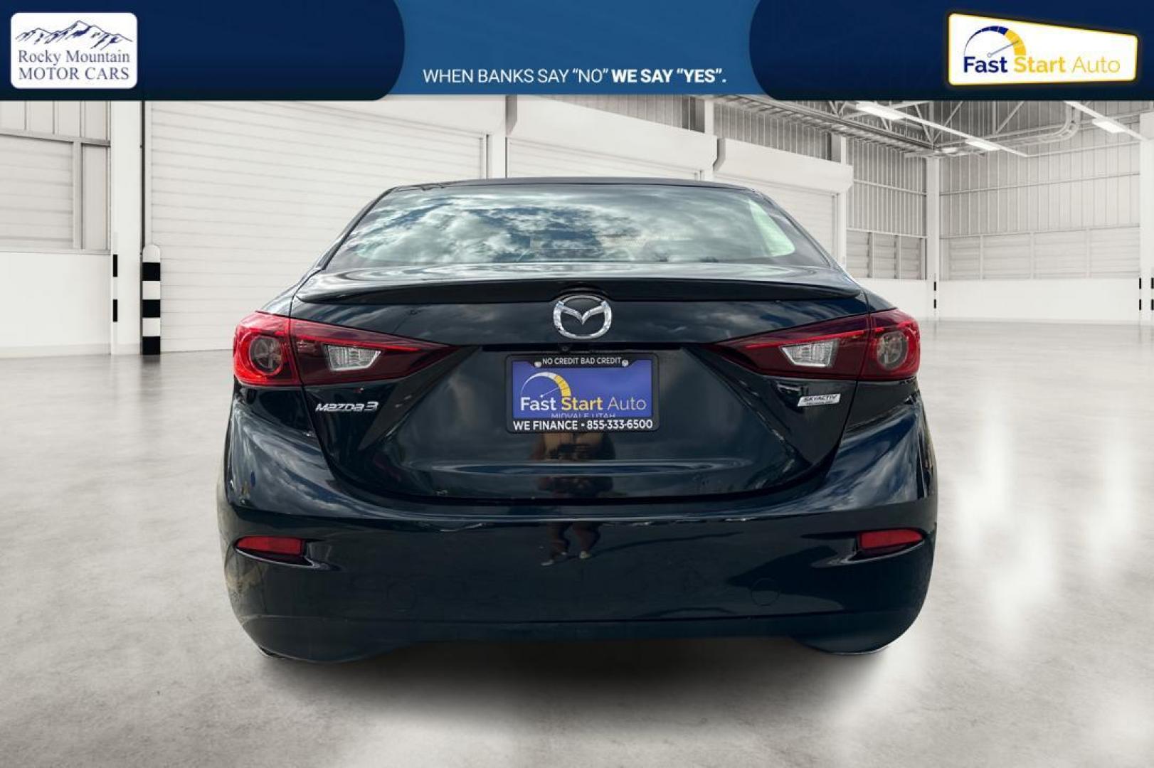 2018 Black Mazda MAZDA3 s Touring AT 4-Door (3MZBN1V30JM) with an 2.5L L4 DOHC 16V engine, 6A transmission, located at 7755 State Street, Midvale, UT, 84047, (801) 753-9063, 40.610329, -111.892159 - Photo#4