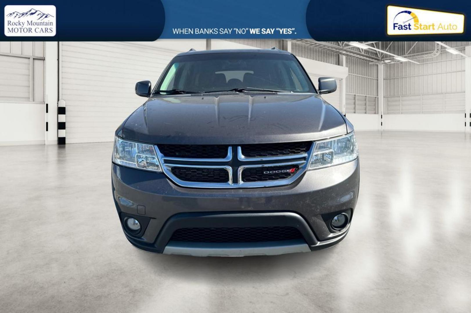 2019 Gray Dodge Journey SE (3C4PDCBB7KT) with an 2.4L L6 DOHC 16V engine, 4A transmission, located at 7755 State Street, Midvale, UT, 84047, (801) 753-9063, 40.610329, -111.892159 - Photo#9