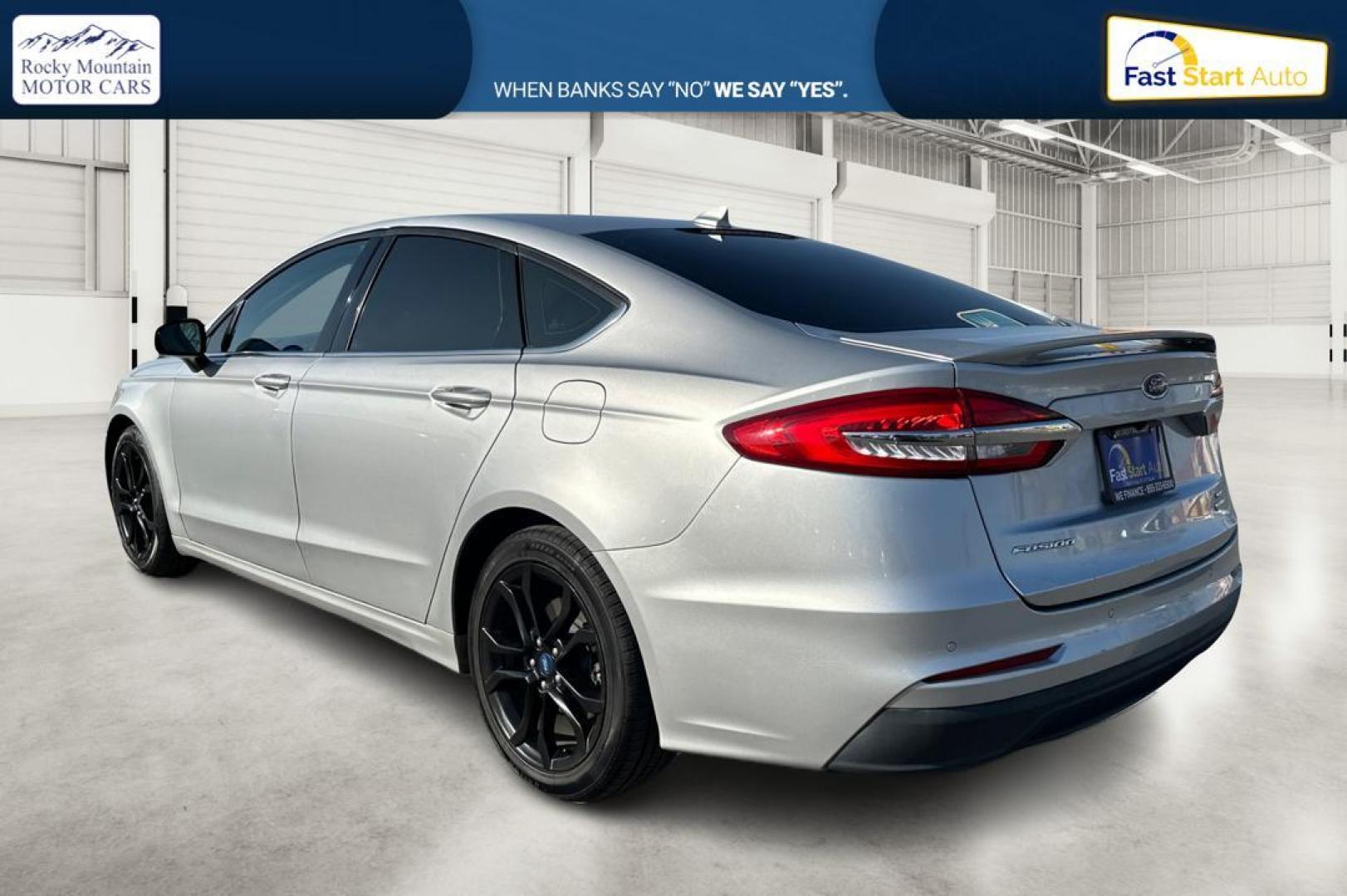 2019 Silver Ford Fusion SE (3FA6P0HD0KR) with an 1.5L L4 DOHC 16V engine, 6A transmission, located at 7755 State Street, Midvale, UT, 84047, (801) 753-9063, 40.610329, -111.892159 - Photo#5