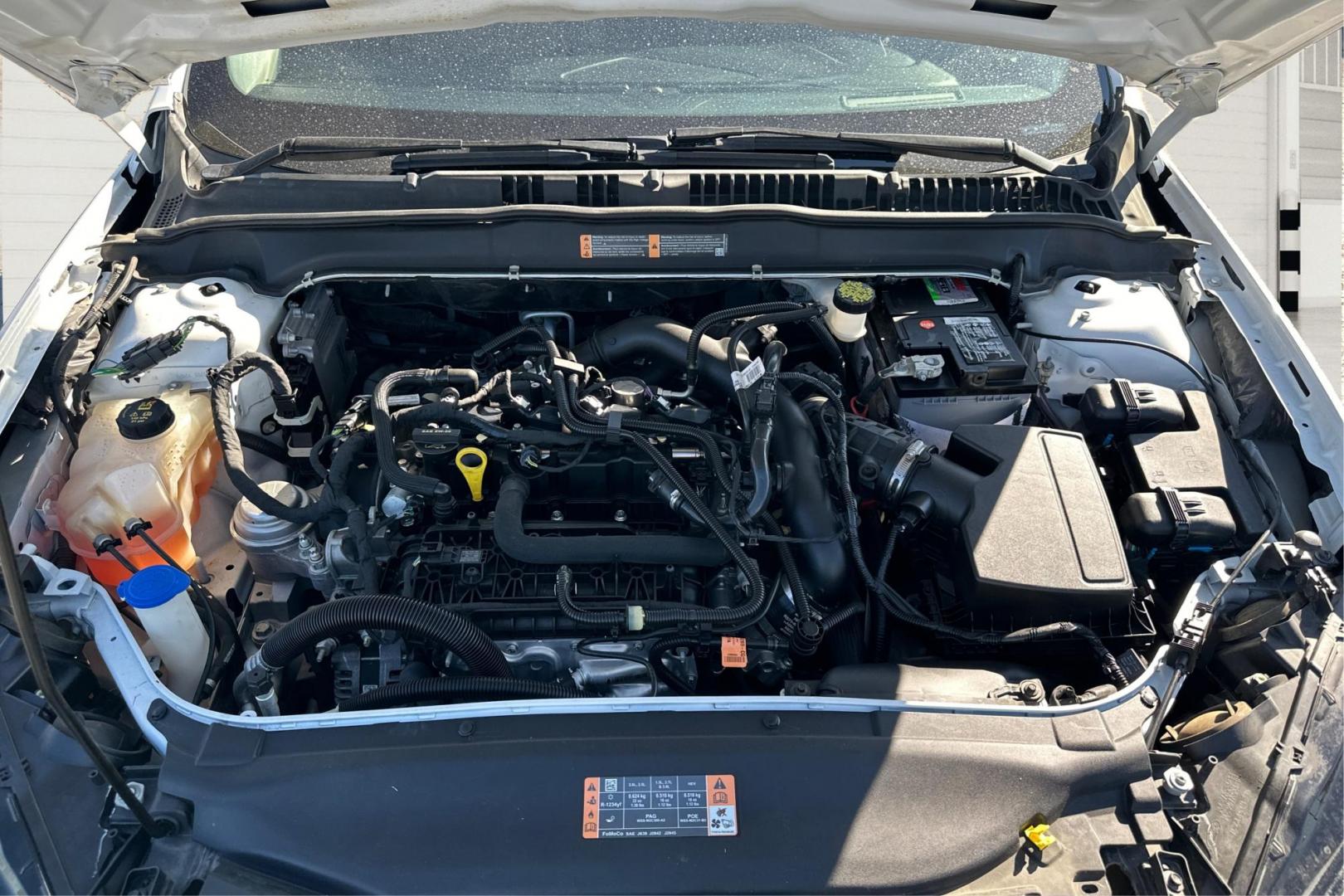 2019 White Ford Fusion SE (3FA6P0HD1KR) with an 1.5L L4 DOHC 16V engine, 6A transmission, located at 7755 State Street, Midvale, UT, 84047, (801) 753-9063, 40.610329, -111.892159 - Photo#10