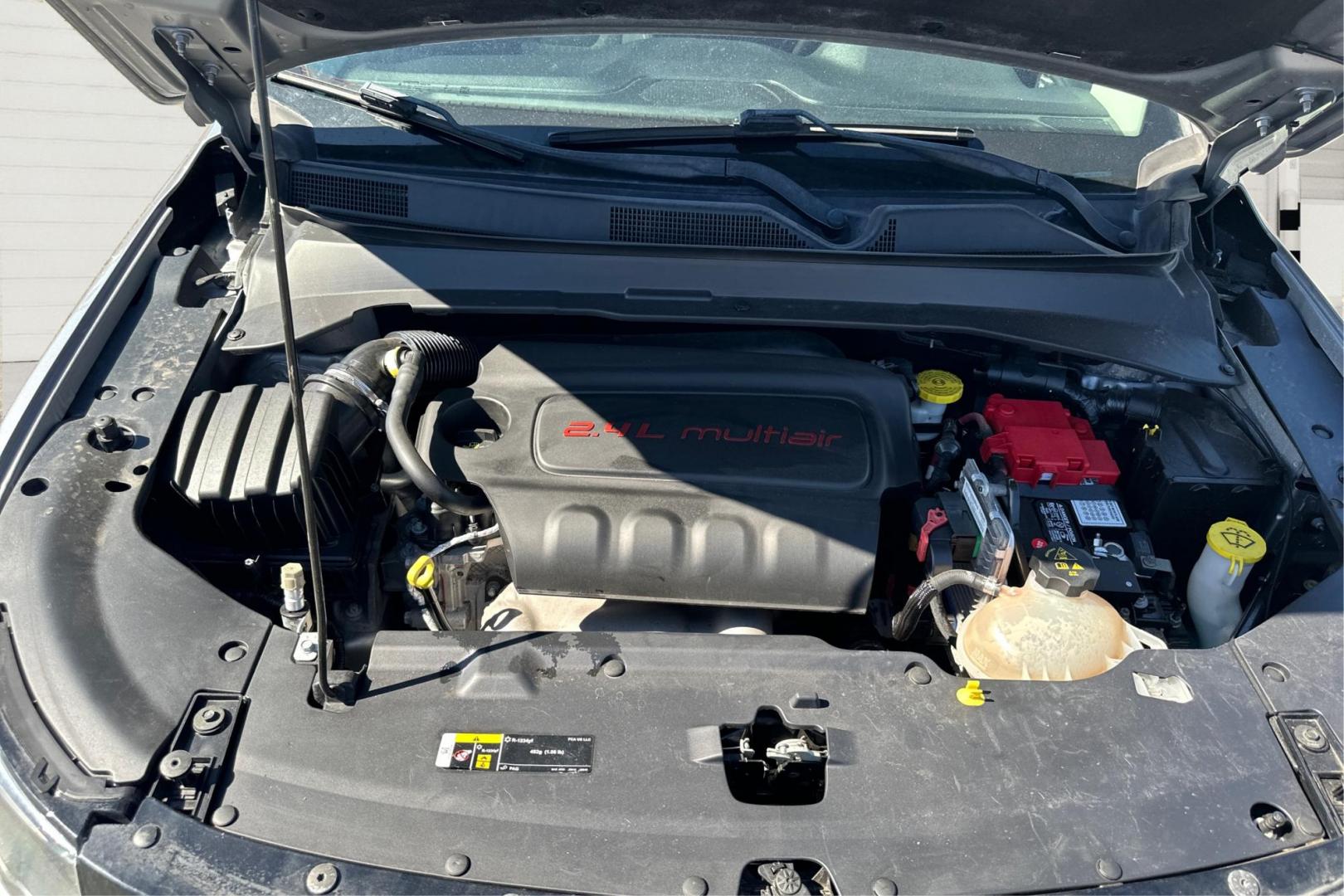 2019 Silver Jeep Compass Sport FWD (3C4NJCAB8KT) with an 2.4L L4 DOHC 16V engine, Automatic, 9-Spd transmission, located at 7755 State Street, Midvale, UT, 84047, (801) 753-9063, 40.610329, -111.892159 - Photo#8