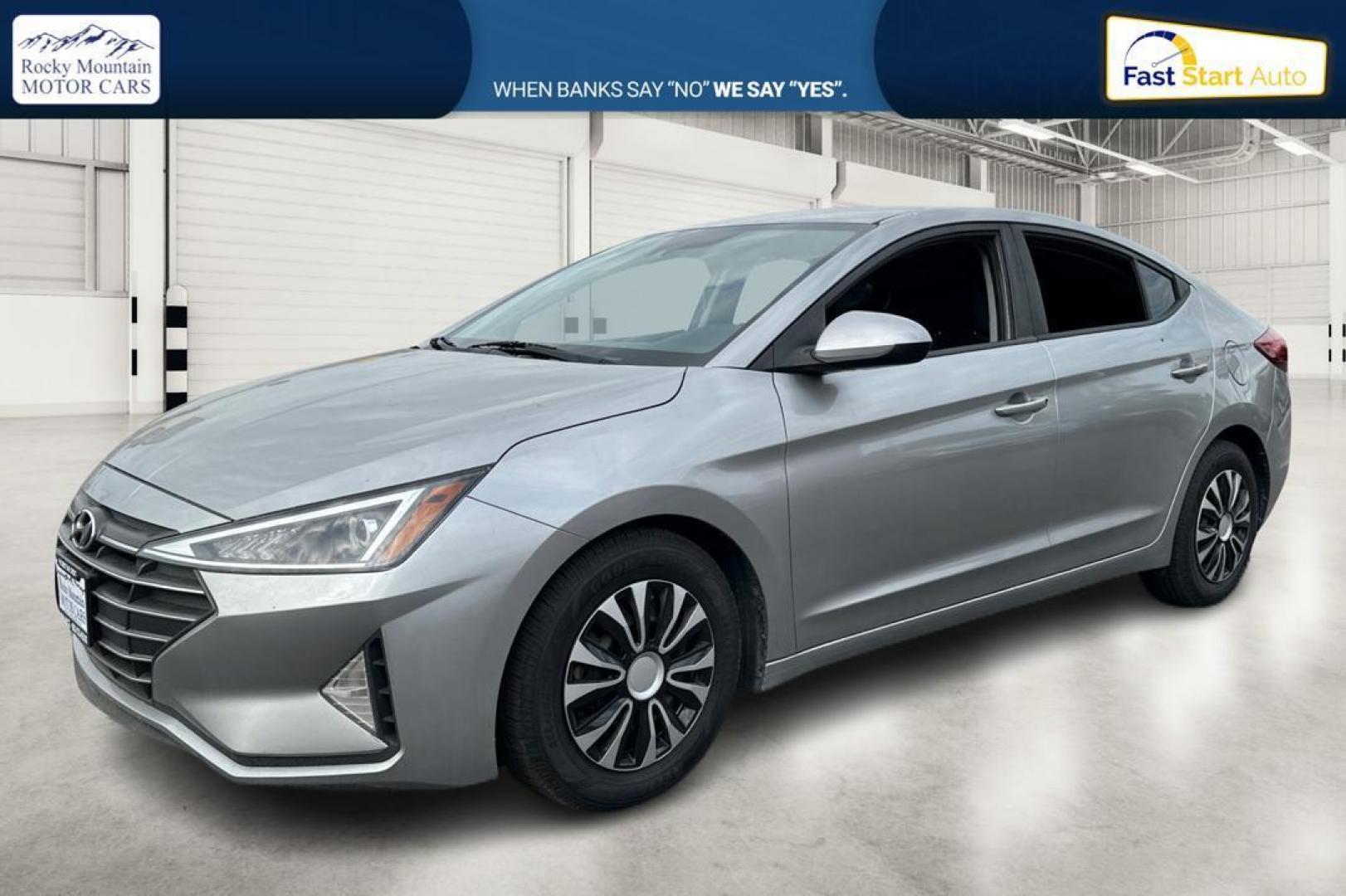 2020 Silver Hyundai Elantra SE 6AT (5NPD74LF8LH) with an 1.8L L4 DOHC 16V engine, 6A transmission, located at 7755 State Street, Midvale, UT, 84047, (801) 753-9063, 40.610329, -111.892159 - Photo#6