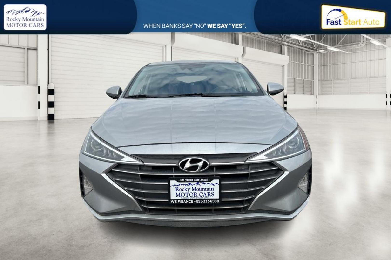 2020 Silver Hyundai Elantra SE 6AT (5NPD74LF8LH) with an 1.8L L4 DOHC 16V engine, 6A transmission, located at 7755 State Street, Midvale, UT, 84047, (801) 753-9063, 40.610329, -111.892159 - Photo#7