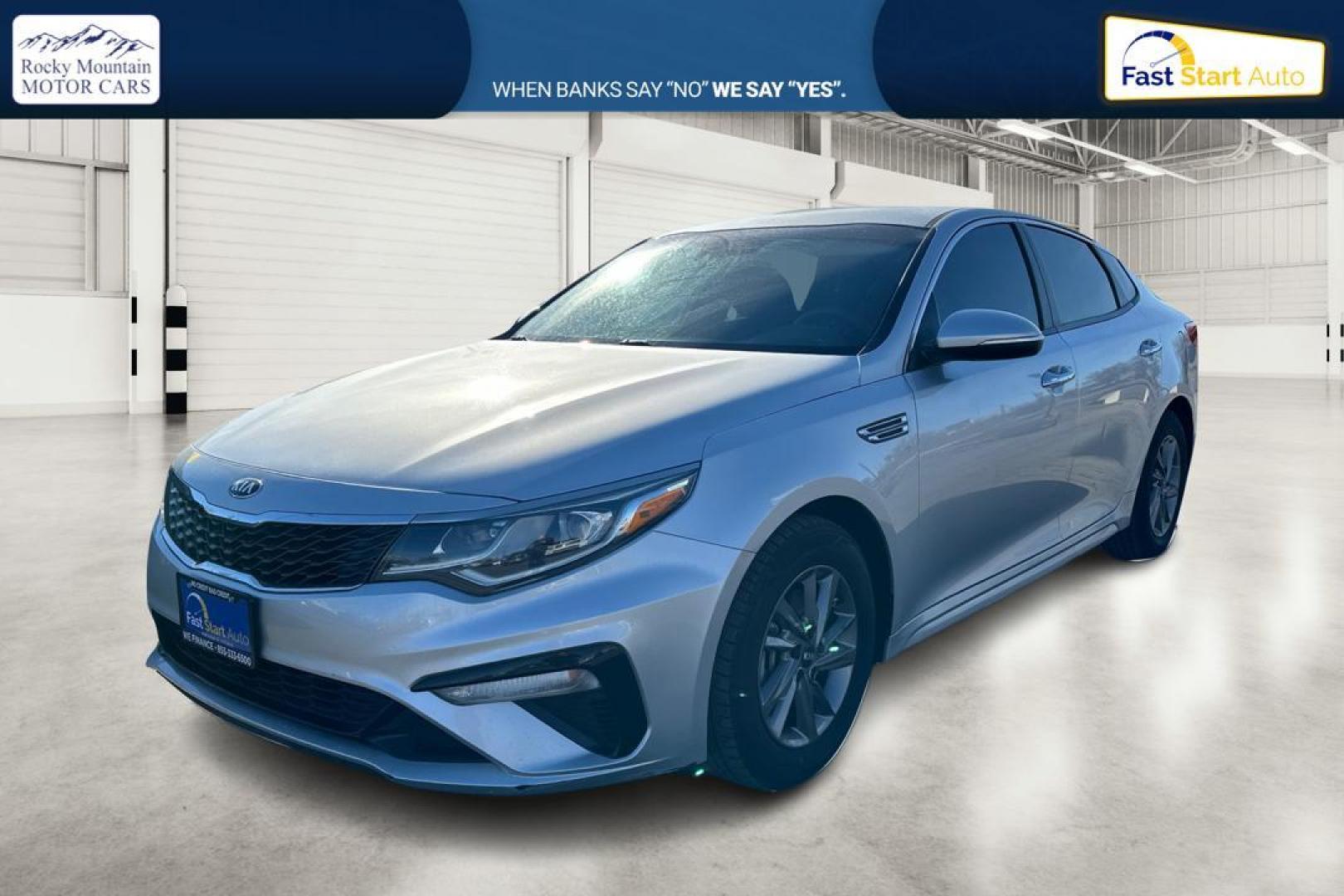 2020 Silver Kia Optima LX (5XXGT4L35LG) with an 2.4L L4 DOHC 16V engine, 6A transmission, located at 344 S Washington Blvd, Ogden, UT, 84404, (801) 399-1799, 41.255482, -111.970848 - Photo#8