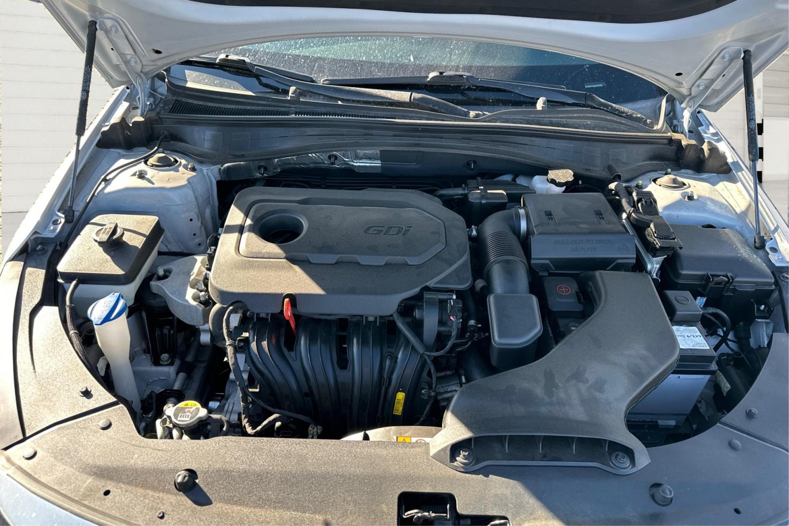 2020 Silver Kia Optima LX (5XXGT4L35LG) with an 2.4L L4 DOHC 16V engine, 6A transmission, located at 344 S Washington Blvd, Ogden, UT, 84404, (801) 399-1799, 41.255482, -111.970848 - Photo#10