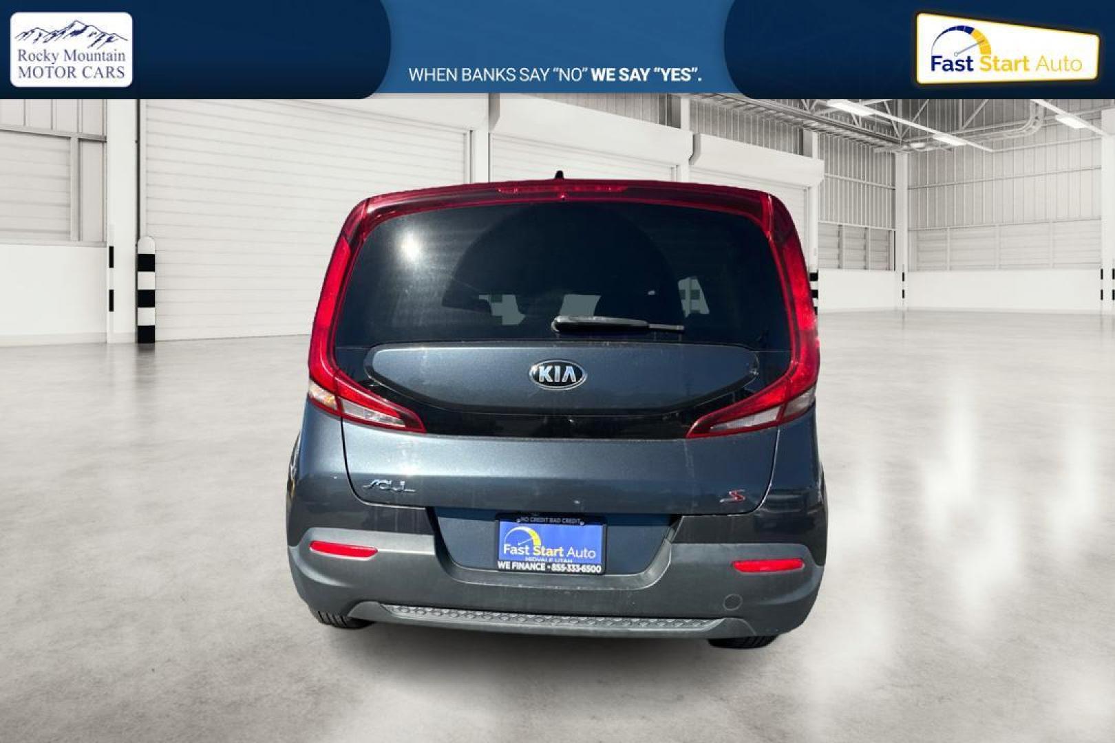 2020 Gray Kia Soul S (KNDJ23AU8L7) with an 2.0L L4 DOHC 16V engine, CVT transmission, located at 767 S State Road, Pleasant Grove, UT, 84062, (801) 785-1058, 40.354839, -111.736687 - Photo#4