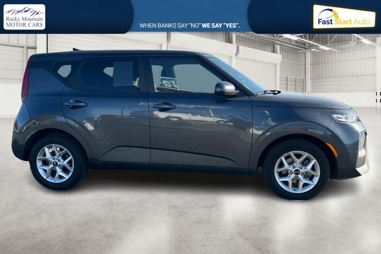 2021 Gray Kia Soul LX CVT (KNDJ23AU7M7) with an 2.0L L4 DOHC 16V engine, CVT transmission, located at 7755 State Street, Midvale, UT, 84047, (801) 753-9063, 40.610329, -111.892159 - Photo#1